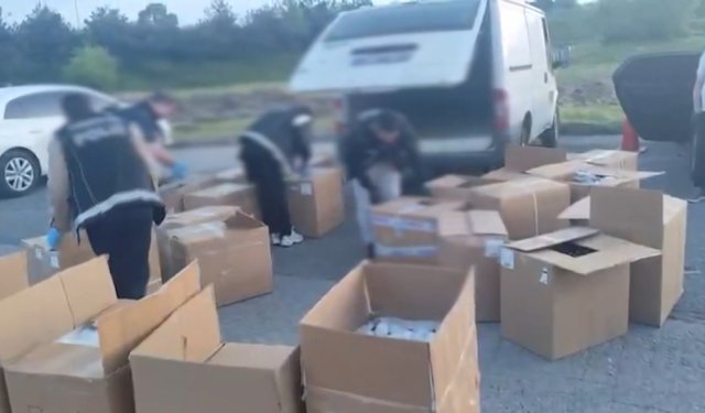 Tuzla'daki operasyonda 150 bin uyuşturucu hap ele geçirildi