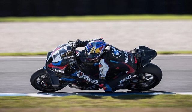 Toprak Razgatlıoğlu, Macaristan GP sprint yarışında 13. oldu