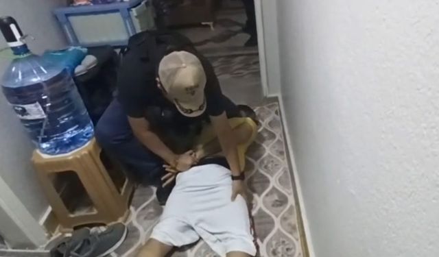 Afyonkarahisar'da IŞİD operasyonu; 7 gözaltı