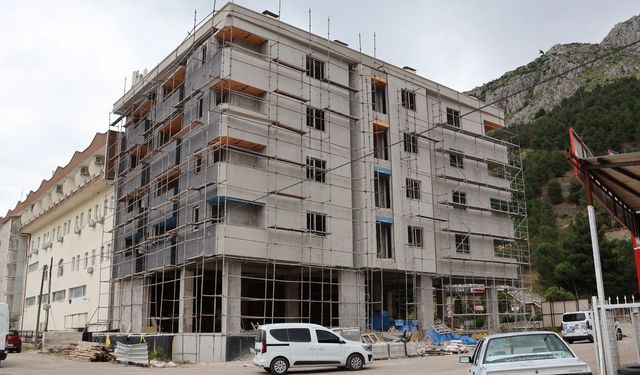 Amasya'da inşaatın 4'üncü katından düşen işçi öldü