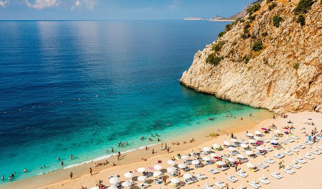 Alman gazetesi seçti: Avrupa'nın popüler tatil destinasyonu Antalya