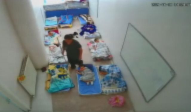 Anaokulundaki çocukları çubukla darbeden şüpheli gözaltına alındı!