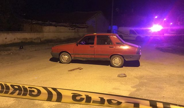 Düğün salonu önünde davetliler arasında kavga çıktı: 1 ölü, 4 yaralı
