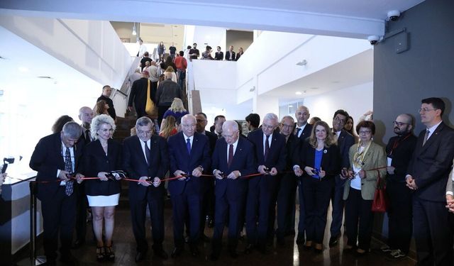 Başkent Üniversitesi öğrencilerinin yıl sonu sergisi Çankaya’da sanatseverlerle buluştu