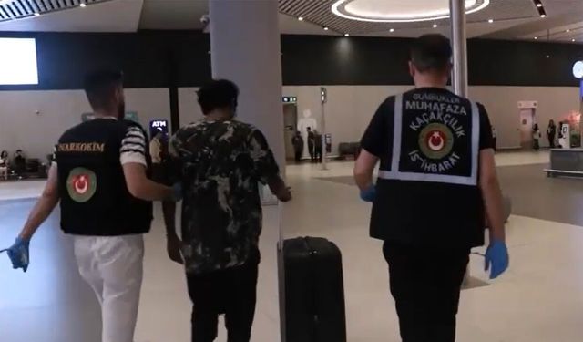 İstanbul Havalimanı'nda 20 milyon lira değerinde 22 kilogram uyuşturucuyla yakalandı