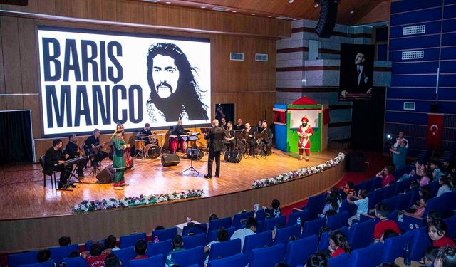 Ankara Büyükşehir Belediyesi’nden Karagöz ve Hacivat müzikali: 6 bin 696 çocuk sanatla buluştu