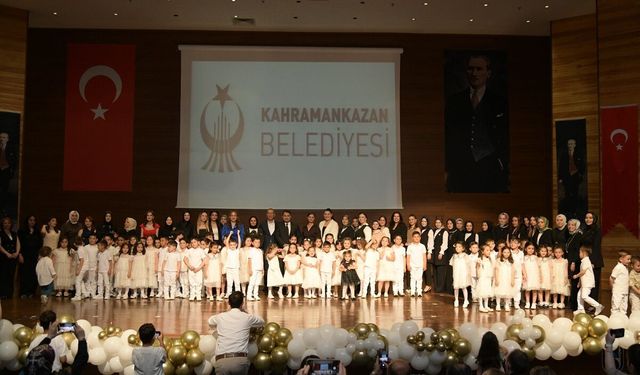 Kahramankazan’da minik öğrenciler mezuniyet heyecanı yaşadı