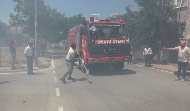 Yangın ihbarına giden itfaiye, kürekli saldırıya uğradı!