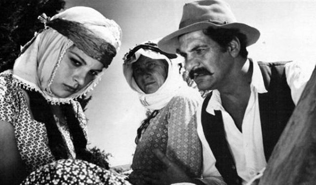 Türk sinemasının efsane filmi 'Susuz Yaz' dizi olarak geri dönüyor!