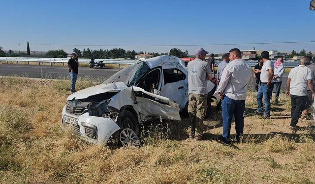 Gaziantep’te YKS yolunda kaza: 2 öğrenciden 1'i öldü diğeri ağır yaralandı