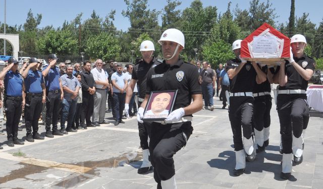 Karaciğer nakli olan polis memuru hayatını kaybetti