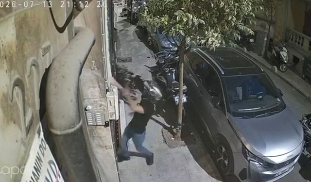 Boşandığı kadının evini basıp, eski kayınpederini öldüresiye dövdü!