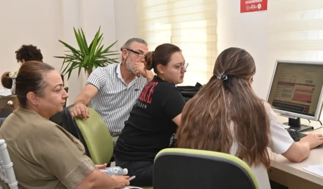 Manisa'da LGS adaylarına ücretsiz tercih desteği