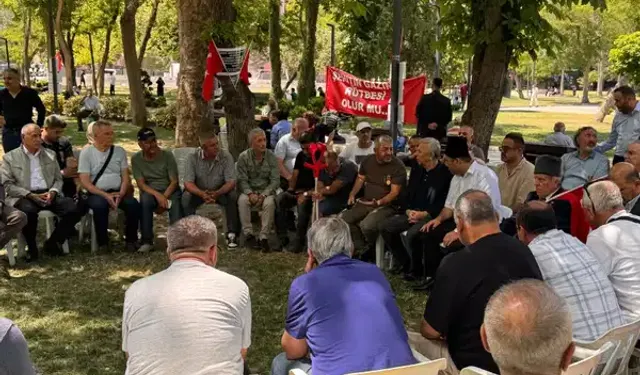 Mansur Yavaş'tan oturma eylemindeki şehit aileleri ve gazilere ziyaret