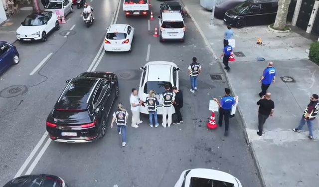 İstanbul'da vale ve değnekçilere operasyon: 2 kişi yakalandı
