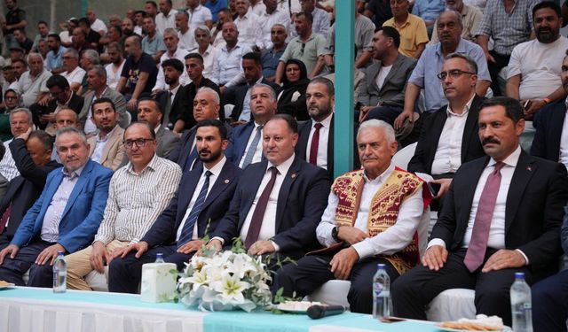Binali Yıldırım, Hatay'da 'güreş ağası' oldu