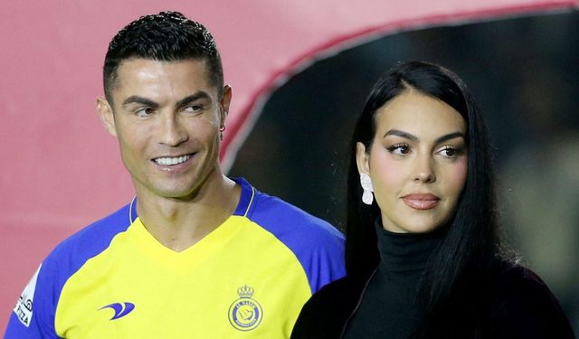 Cristiano Ronaldo, 10 yıllık sevgilisi Georgina Rodriguez ile evlendi