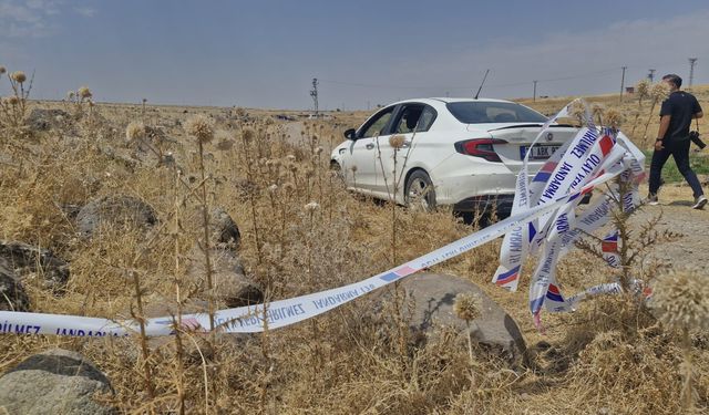 Diyarbakır’da arazide kadın cesedi bulundu; 2 gözaltı