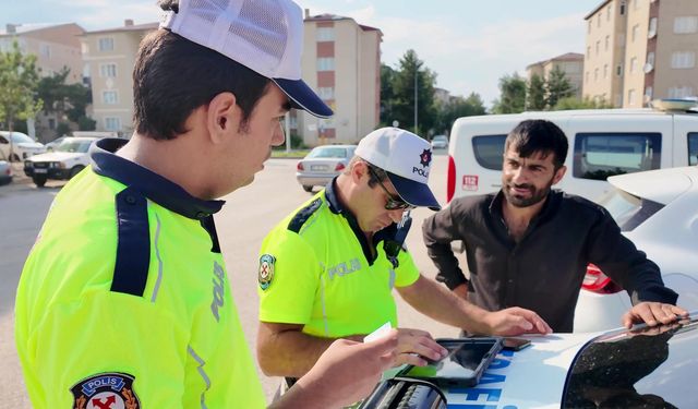 Düğün konvoyunda ceza yiyen sürücü: 'Bundan sonra korna çalmak haram olsun'