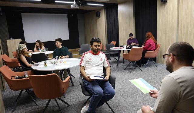 Çankaya Gençlik Merkezi’nde ‘Beş Çayı Gençlik Buluşmaları’ sürüyor