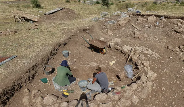 Bulunanların en iyisi: Hattuşa’da 2 bin 300 yıllık mezarlar gün yüzüne çıkarıldı