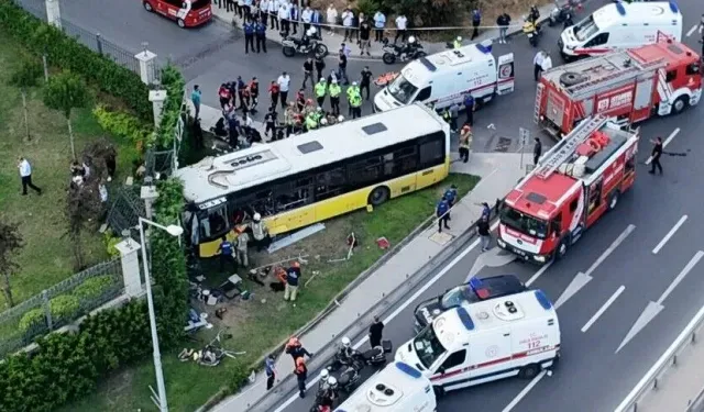 2 kişinin öldüğü İETT otobüsü kazasına neden olan otomobil sürücüsü tutuklandı
