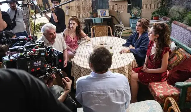 “2 Aile Arasında” filminin çekimleri tamamlandı: Vizyon tarihi belli oldu