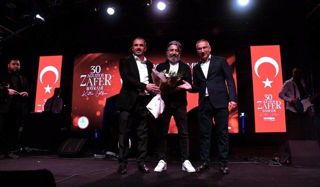 Pursaklar’da Zafer Bayramı gururu yaşandı