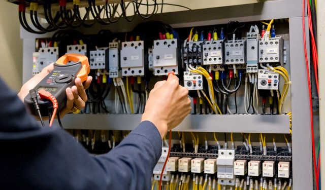 EGO hırdavat, elektrik, sıhhi tesisat, boya ve el aletleri hizmeti satın alacak