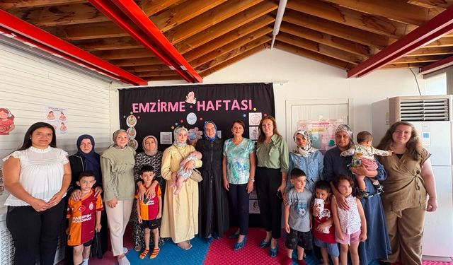Bebek Kütüphanesi'nde Emzirme Haftası farkındalık semineri düzenlendi
