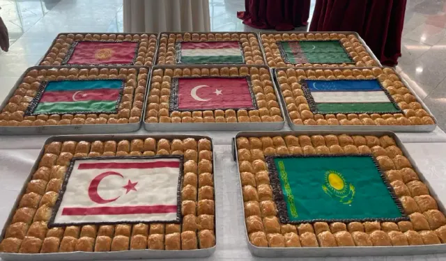 ‘Baklavaki' ismine karşı harekete geçti: Dünyanın en büyük baklavasını yaptı