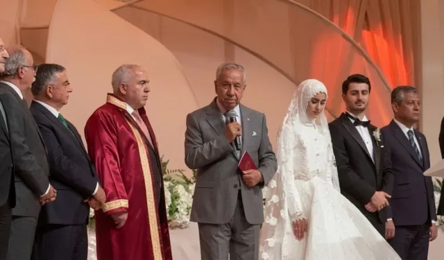 Tepkilerin odağındaki Bülent Arınç’tan kritik açıklama