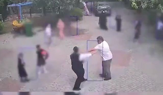 'Yapılan bağışları çalıyorsun' dedi: İmam camide müezzini dövdü