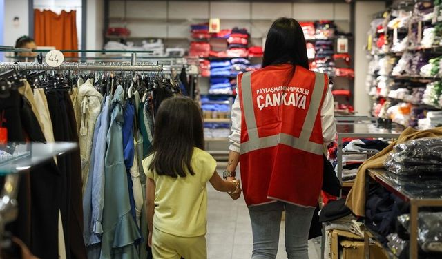 Çankaya Belediyesi’nden 600 öğrenciye  okul formasi desteği