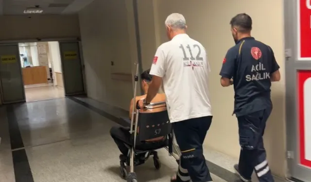 'Doğruluk mu, cesaret mi?' oyunu hastanede bitti: Kuzenler birbirini bıçakladı!