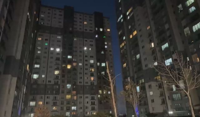 Esenyurt'ta otoparkta çıkan yangın 28 katlı binaya sıçradı