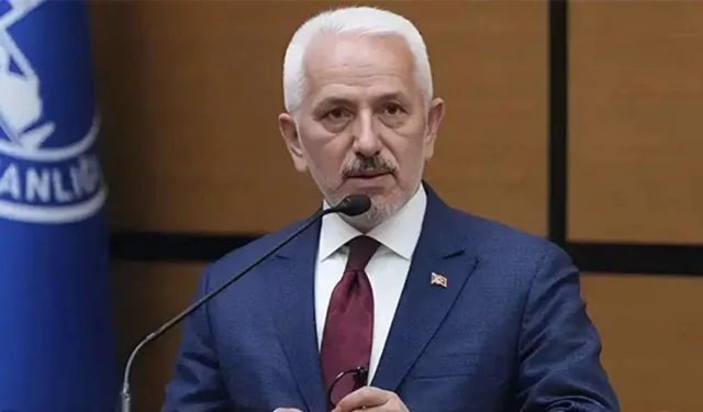 CHP'ye geçen Ekrem Baki, Üsküdar ve İBB meclis üyeliklerinden istifa etti