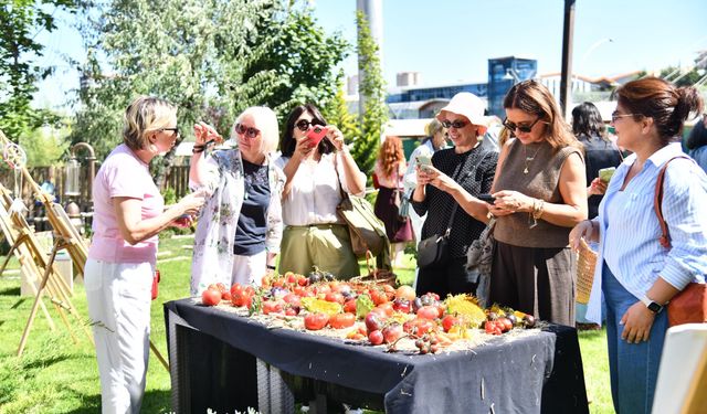 Büyükelçi eşleri Endemik Vadi’yi ziyaret etti