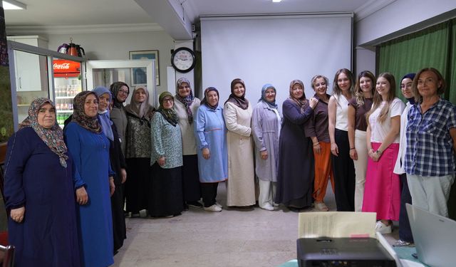 Keçiören’de kadınlara ‘5 Sevgi Dili’ ile sağlıklı iletişim semineri