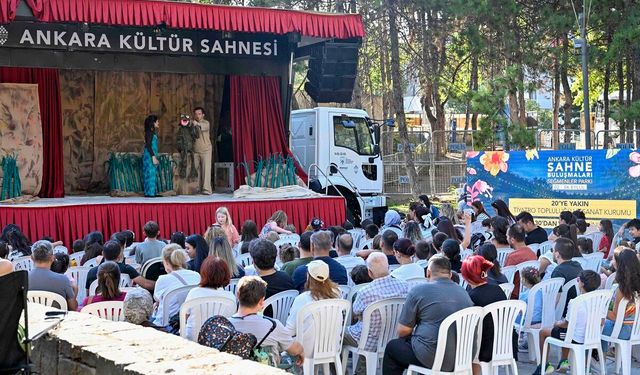 Seğmenler Parkı bir hafta boyunca kültür ve sanatın merkezi oldu