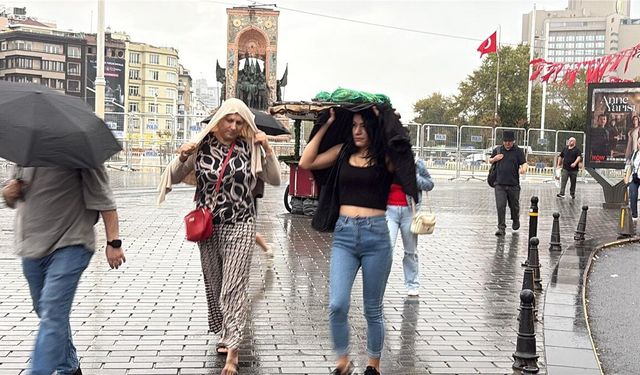İstanbul'da beklenen yağış başladı