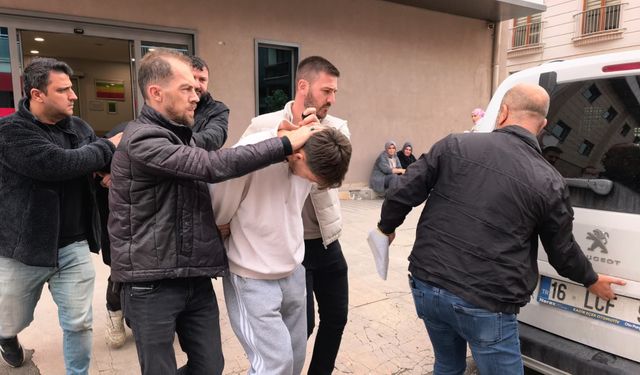 18 yaşındaki Emre'yi öldüren şüpheli: Bir anlık öfkeyle bıçağı salladım