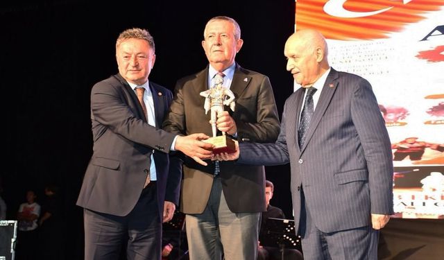 Anadolu OSB Başkanı Hüseyin Kutsi Tuncay, ‘Ankara’ya Değer Katanlar’ arasında