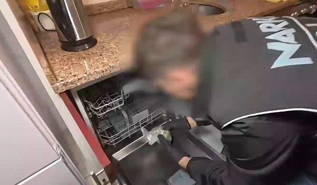 İstanbul’da 100 kilo uyuşturucu ele geçirildi; bulaşık makinesinde saklamışlar