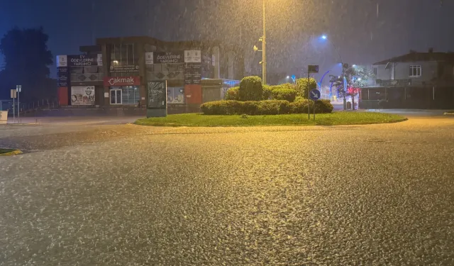 Kocaeli'de sel sularına kapılan muhtarın cansız bedenine ulaşıldı