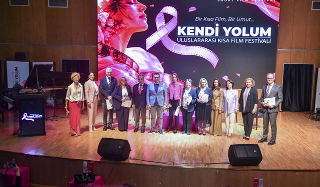 Kocatepe Kültür Merkezi 'Kendi Yolum Uluslararası Kısa Film Festivali'ne ev sahipliği yaptı