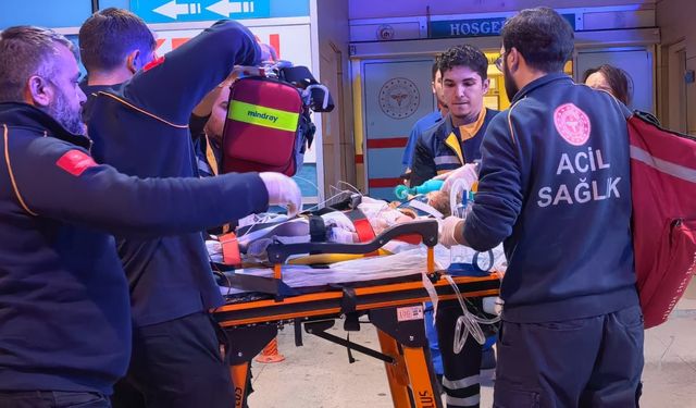 Otomobilin çarpıp, üzerinden geçtiği Melis kurtarılamadı