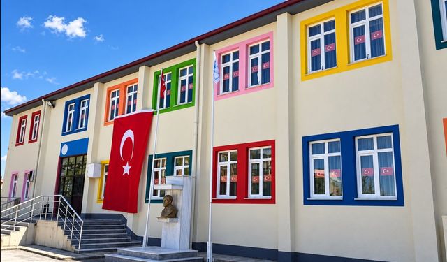 Temizlik malzemelerinden ortaya çıkan gaz 14 öğrenci hastanelik oldu