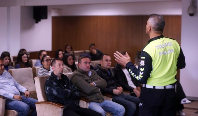 Yenimahalle personeli, Trafik Güvenliği Eğitimi aldı