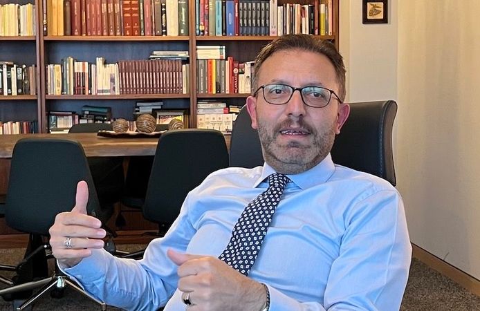 Fon soruşturmasında AK Partili eski vekil gözaltına alındı
